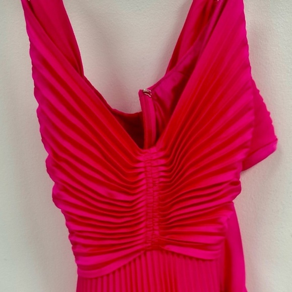 ALC Aries Dress in Hot Pink. - Picture 5 of 7